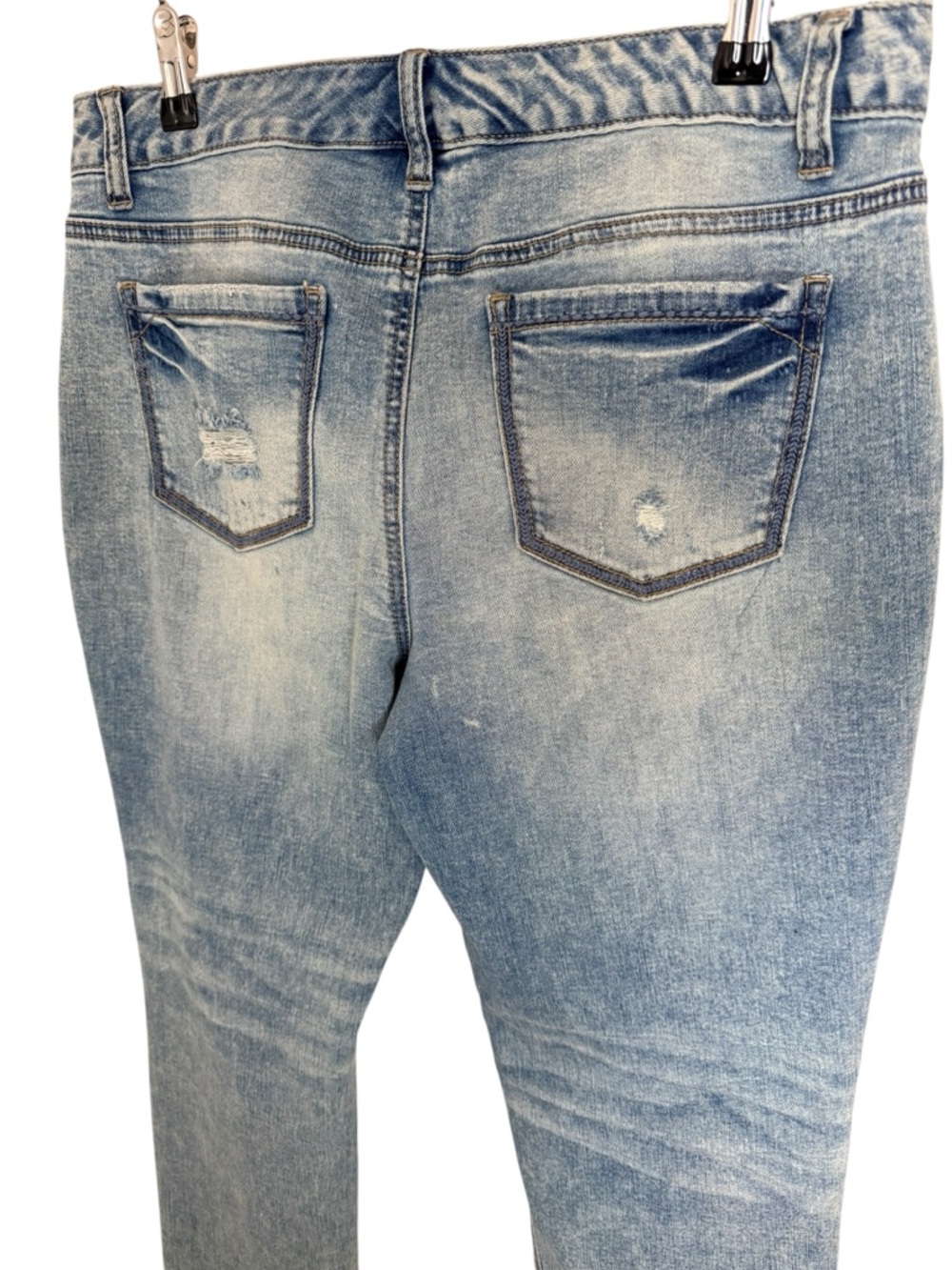 Maurices Distressed Skinny Jeans Size 11/12 Light Wash Mid Rise Stretch - Picture 5 of 8